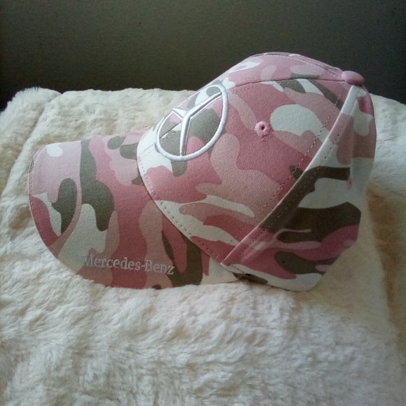 Weekend Special*** Mercedes-Benz Branded Sports Hat*** - Picture 7 of 8
